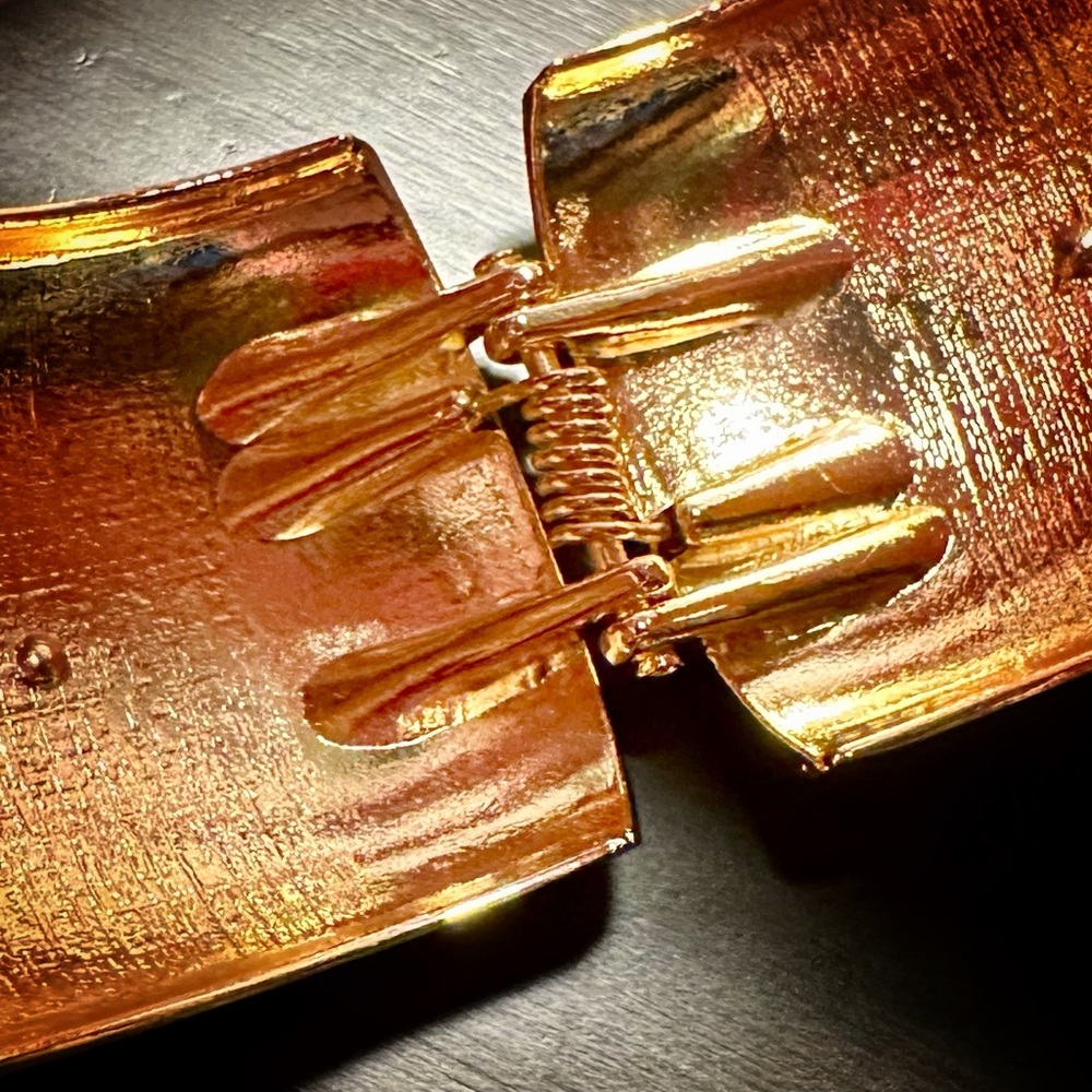 NEW Gold-tone Hinged Dome Cuff Bracelet - Picture 14 of 16